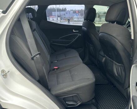 Белый Хендай Санта Фе, объемом двигателя 2.2 л и пробегом 281 тыс. км за 15900 $, фото 22 на Automoto.ua