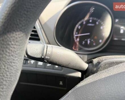 Белый Хендай Санта Фе, объемом двигателя 2.36 л и пробегом 65 тыс. км за 17500 $, фото 15 на Automoto.ua