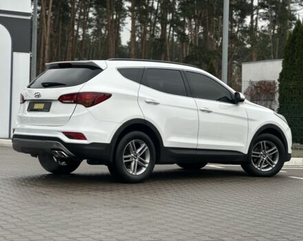 Белый Хендай Санта Фе, объемом двигателя 2.2 л и пробегом 281 тыс. км за 15900 $, фото 5 на Automoto.ua