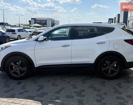 Белый Хендай Санта Фе, объемом двигателя 2.36 л и пробегом 65 тыс. км за 17500 $, фото 3 на Automoto.ua