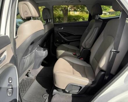 Белый Хендай Санта Фе, объемом двигателя 3.3 л и пробегом 63 тыс. км за 12100 $, фото 9 на Automoto.ua