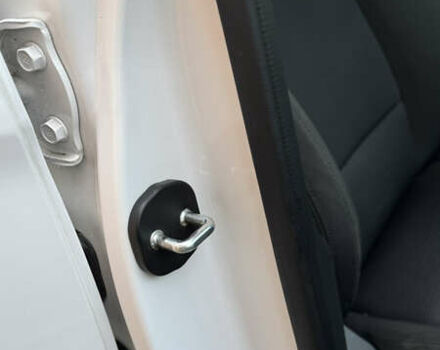 Білий Хендай Санта Фе, об'ємом двигуна 2.2 л та пробігом 141 тис. км за 22500 $, фото 105 на Automoto.ua