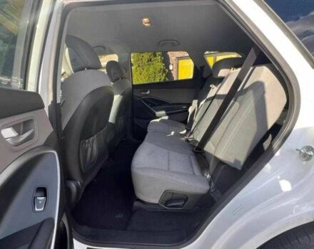 Белый Хендай Санта Фе, объемом двигателя 3.3 л и пробегом 70 тыс. км за 3800 $, фото 16 на Automoto.ua