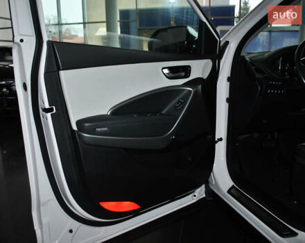 Белый Хендай Санта Фе, объемом двигателя 2.2 л и пробегом 109 тыс. км за 24900 $, фото 27 на Automoto.ua