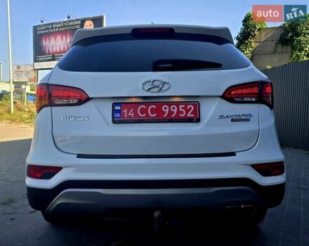 Белый Хендай Санта Фе, объемом двигателя 2.2 л и пробегом 146 тыс. км за 22950 $, фото 29 на Automoto.ua