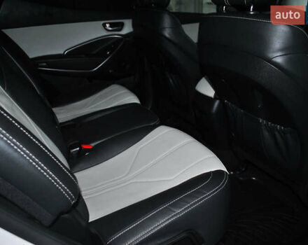 Белый Хендай Санта Фе, объемом двигателя 2.2 л и пробегом 109 тыс. км за 24900 $, фото 48 на Automoto.ua