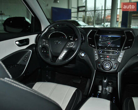 Белый Хендай Санта Фе, объемом двигателя 2.2 л и пробегом 109 тыс. км за 24900 $, фото 59 на Automoto.ua