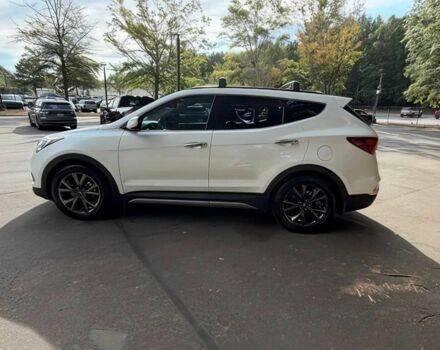 Білий Хендай Санта Фе, об'ємом двигуна 2 л та пробігом 63 тис. км за 9900 $, фото 2 на Automoto.ua