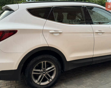 Білий Хендай Санта Фе, об'ємом двигуна 2.2 л та пробігом 141 тис. км за 22500 $, фото 5 на Automoto.ua