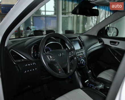 Белый Хендай Санта Фе, объемом двигателя 2.2 л и пробегом 109 тыс. км за 24900 $, фото 24 на Automoto.ua