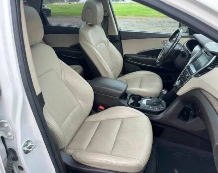 Белый Хендай Санта Фе, объемом двигателя 3.3 л и пробегом 57 тыс. км за 7800 $, фото 8 на Automoto.ua