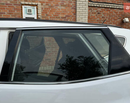 Білий Хендай Санта Фе, об'ємом двигуна 2.2 л та пробігом 141 тис. км за 22500 $, фото 18 на Automoto.ua