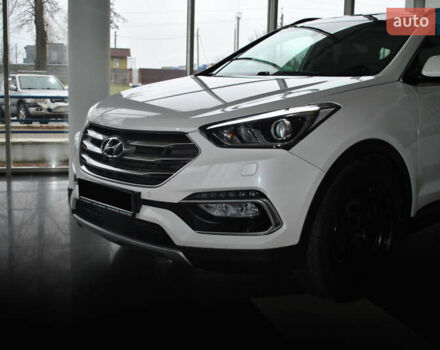 Белый Хендай Санта Фе, объемом двигателя 2.2 л и пробегом 109 тыс. км за 24900 $, фото 4 на Automoto.ua
