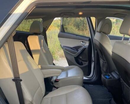 Белый Хендай Санта Фе, объемом двигателя 3.34 л и пробегом 92 тыс. км за 22500 $, фото 15 на Automoto.ua