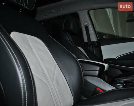 Белый Хендай Санта Фе, объемом двигателя 2.2 л и пробегом 109 тыс. км за 24900 $, фото 54 на Automoto.ua