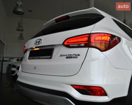 Белый Хендай Санта Фе, объемом двигателя 2.2 л и пробегом 109 тыс. км за 24900 $, фото 18 на Automoto.ua