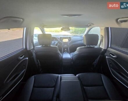 Белый Хендай Санта Фе, объемом двигателя 2.2 л и пробегом 146 тыс. км за 22950 $, фото 67 на Automoto.ua