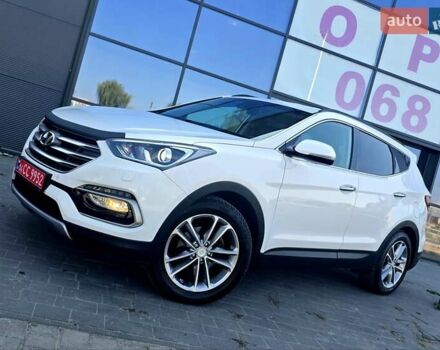 Белый Хендай Санта Фе, объемом двигателя 2.2 л и пробегом 146 тыс. км за 22950 $, фото 11 на Automoto.ua