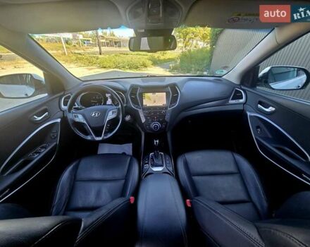 Белый Хендай Санта Фе, объемом двигателя 2.2 л и пробегом 146 тыс. км за 22950 $, фото 74 на Automoto.ua