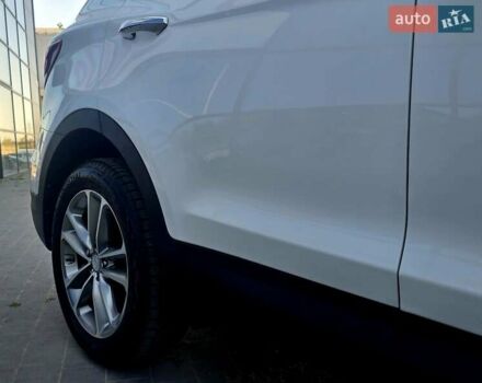Белый Хендай Санта Фе, объемом двигателя 2.2 л и пробегом 146 тыс. км за 22950 $, фото 39 на Automoto.ua