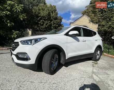 Хендай Санта Фе 2017 в Киеве на Automoto.ua Белый Хендай Санта Фе, объемом двигателя 2.2 л и пробегом 271 тыс. км за 17500 $, фото 2 на Automoto.ua