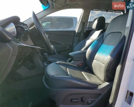 Белый Хендай Санта Фе, объемом двигателя 2 л и пробегом 127 тыс. км за 2000 $, фото 6 на Automoto.ua