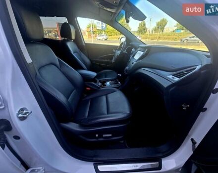 Белый Хендай Санта Фе, объемом двигателя 2.2 л и пробегом 146 тыс. км за 22950 $, фото 51 на Automoto.ua