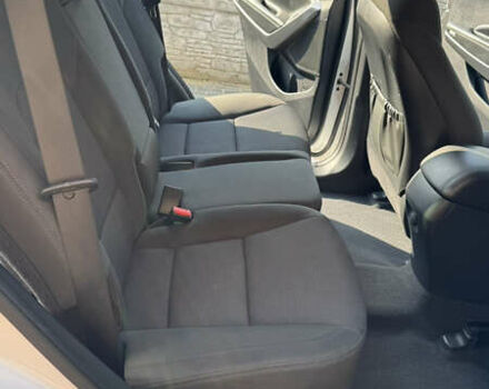 Білий Хендай Санта Фе, об'ємом двигуна 2.2 л та пробігом 141 тис. км за 22500 $, фото 130 на Automoto.ua