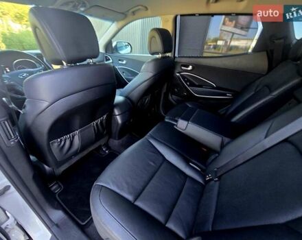 Белый Хендай Санта Фе, объемом двигателя 2.2 л и пробегом 146 тыс. км за 22950 $, фото 72 на Automoto.ua