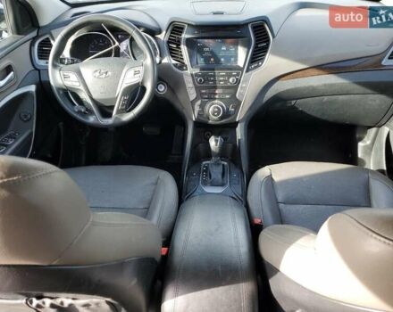 Белый Хендай Санта Фе, объемом двигателя 0 л и пробегом 164 тыс. км за 2100 $, фото 7 на Automoto.ua