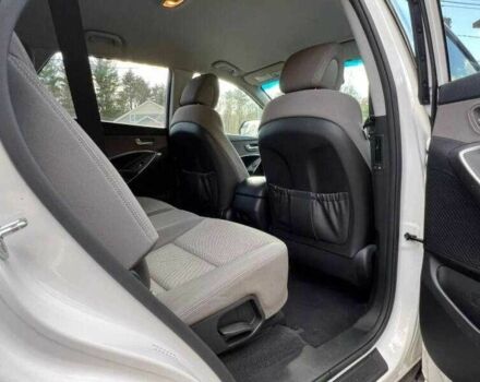 Белый Хендай Санта Фе, объемом двигателя 3.3 л и пробегом 70 тыс. км за 3800 $, фото 18 на Automoto.ua