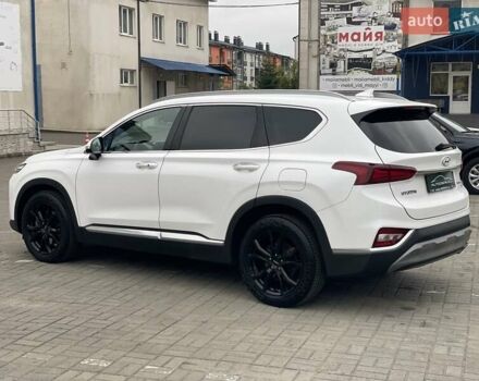 Белый Хендай Санта Фе, объемом двигателя 2.2 л и пробегом 194 тыс. км за 26800 $, фото 5 на Automoto.ua