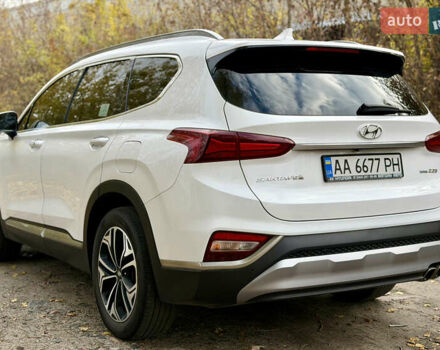 Хендай Санта Фе 2018 в Киеве на Automoto.ua Белый Хендай Санта Фе, объемом двигателя 2.2 л и пробегом 99 тыс. км за 29000 $, фото 5 на Automoto.ua