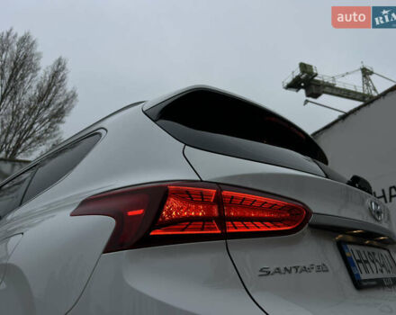 Білий Хендай Санта Фе, об'ємом двигуна 2 л та пробігом 94 тис. км за 22900 $, фото 58 на Automoto.ua