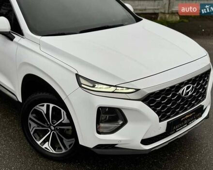 Белый Хендай Санта Фе, объемом двигателя 2.2 л и пробегом 80 тыс. км за 29500 $, фото 8 на Automoto.ua