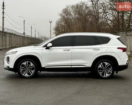 Белый Хендай Санта Фе, объемом двигателя 2.2 л и пробегом 80 тыс. км за 29500 $, фото 6 на Automoto.ua