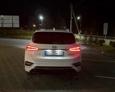 Белый Хендай Санта Фе, объемом двигателя 2 л и пробегом 145 тыс. км за 29000 $, фото 2 на Automoto.ua