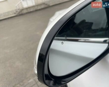 Белый Хендай Санта Фе, объемом двигателя 2.2 л и пробегом 194 тыс. км за 26800 $, фото 12 на Automoto.ua