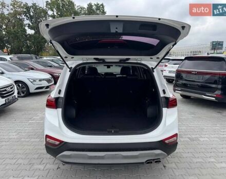 Белый Хендай Санта Фе, объемом двигателя 2 л и пробегом 154 тыс. км за 25000 $, фото 7 на Automoto.ua