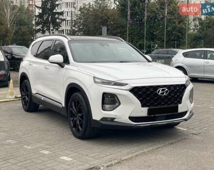 Белый Хендай Санта Фе, объемом двигателя 2.2 л и пробегом 194 тыс. км за 26800 $, фото 1 на Automoto.ua