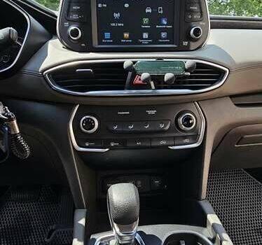 Білий Хендай Санта Фе, об'ємом двигуна 2.36 л та пробігом 108 тис. км за 22500 $, фото 12 на Automoto.ua