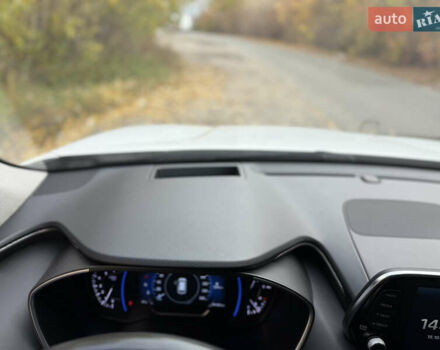 Хендай Санта Фе 2018 в Киеве на Automoto.ua Белый Хендай Санта Фе, объемом двигателя 2.2 л и пробегом 99 тыс. км за 29000 $, фото 15 на Automoto.ua