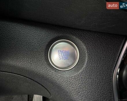 Белый Хендай Санта Фе, объемом двигателя 2 л и пробегом 154 тыс. км за 25000 $, фото 11 на Automoto.ua