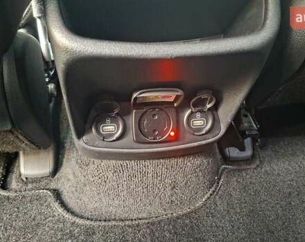 Белый Хендай Санта Фе, объемом двигателя 2.2 л и пробегом 107 тыс. км за 30999 $, фото 116 на Automoto.ua