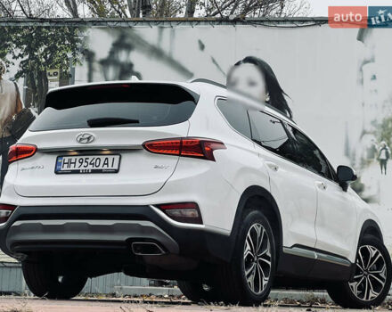 Білий Хендай Санта Фе, об'ємом двигуна 2 л та пробігом 94 тис. км за 22900 $, фото 24 на Automoto.ua