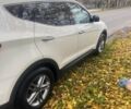 Белый Хендай Санта Фе, объемом двигателя 2.36 л и пробегом 180 тыс. км за 18200 $, фото 4 на Automoto.ua