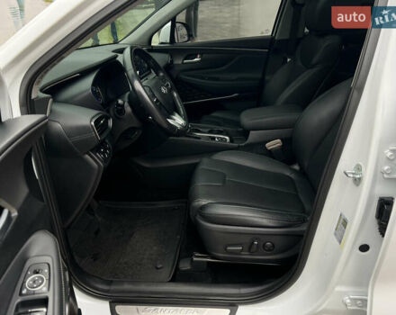 Білий Хендай Санта Фе, об'ємом двигуна 2 л та пробігом 94 тис. км за 22900 $, фото 37 на Automoto.ua