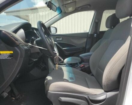 Белый Хендай Санта Фе, объемом двигателя 0 л и пробегом 68 тыс. км за 3000 $, фото 6 на Automoto.ua