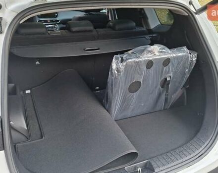 Белый Хендай Санта Фе, объемом двигателя 2.2 л и пробегом 107 тыс. км за 30999 $, фото 92 на Automoto.ua