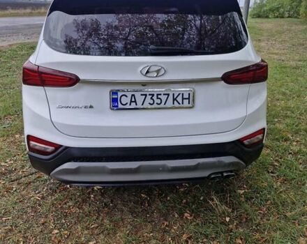 Хендай Санта Фе 2018 в Смеле на Automoto.ua Белый Хендай Санта Фе, объемом двигателя 2 л и пробегом 55 тыс. км за 27000 $, фото 8 на Automoto.ua